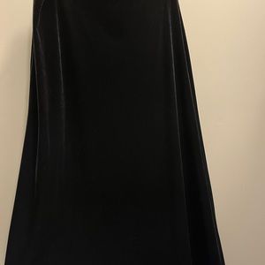 Velvet long skirt